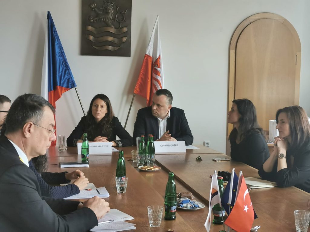 Town twinning turkey czechia 9
